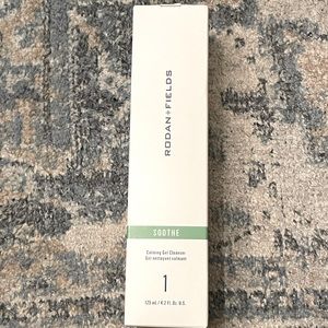 Rodan + Fields Soothe